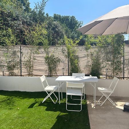 Maison, Jardin, Piscine Parking Pres D'Aix Centre 베네레스 외부 사진